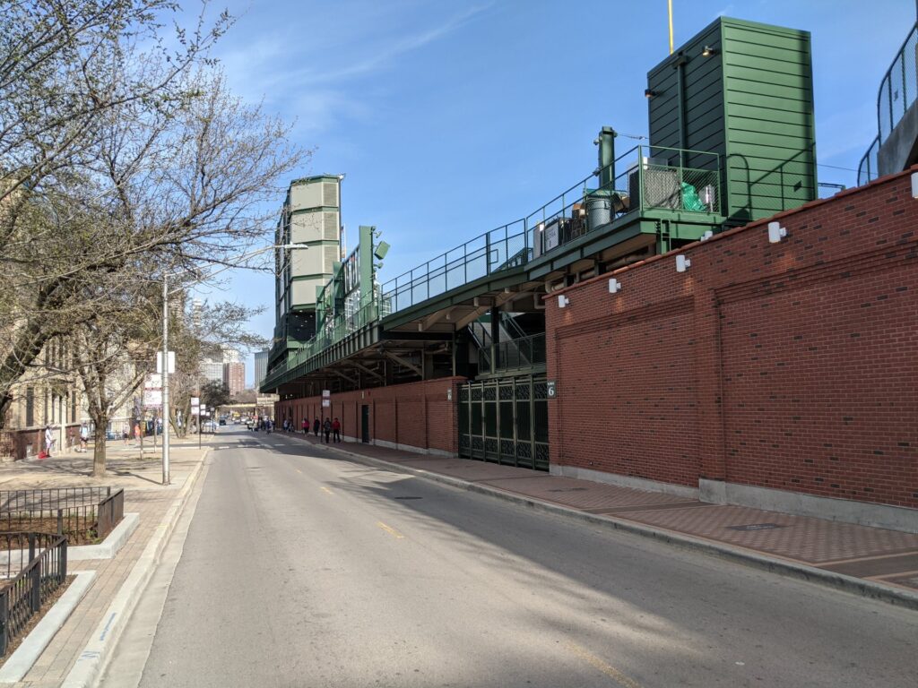 BEST Wrigley Field Parking (Chicago Cubs) The Ballpark Guide
